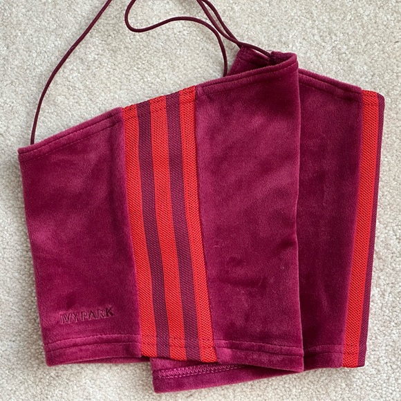 Adidas x Ivy Park - Ivy Heart Drop | Velour Bralette, Cherry Wood - Picture 4 of 9